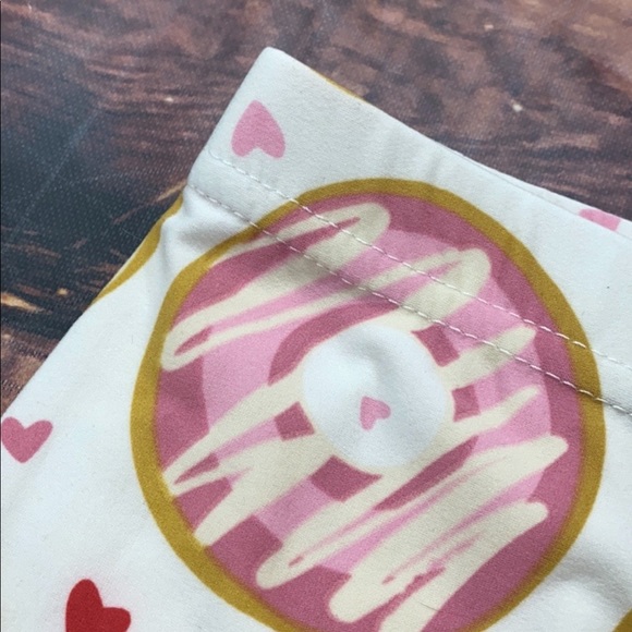 RELISTED White Donut Bike Shorts - Dessert Biker Short - Picture 3 of 4